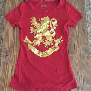 ⚡️Red and Gold Harry Potter shirt